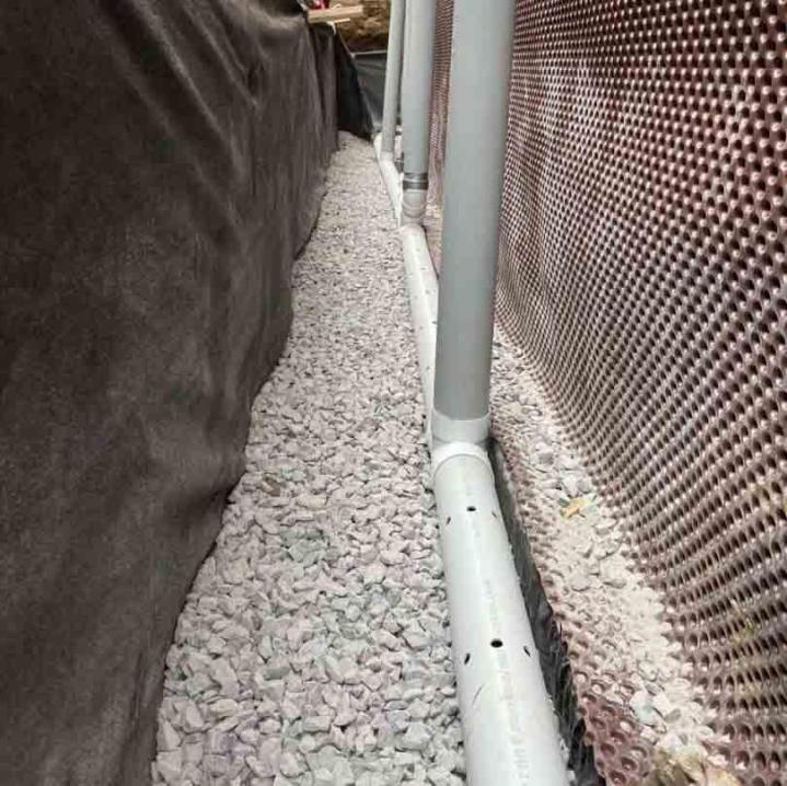 Pose de drain français Rive-Nord de Montréal